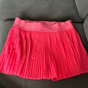 LuluLemon Mesh Pleats MR Mini Tennis Skirt Lip Gloss - 8